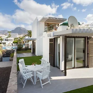 Apartment 241 Quiet Bungalow With Terrace And Barbecue, Playa de las Americas (Tenerife)